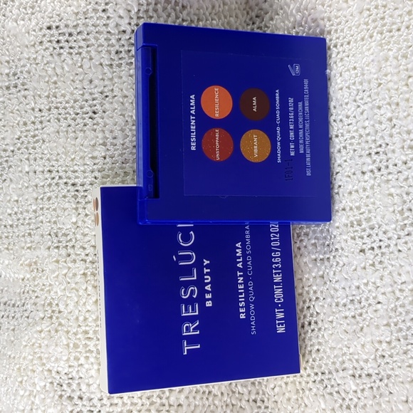 Treslúce Beauty Eyeshadow Quad in Resilient Alma, 3.6g/0.12oz - Picture 11 of 13